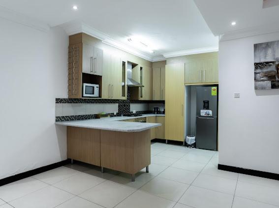 Апартаменты Unit 5, Capella Place Аккра Экстерьер фото